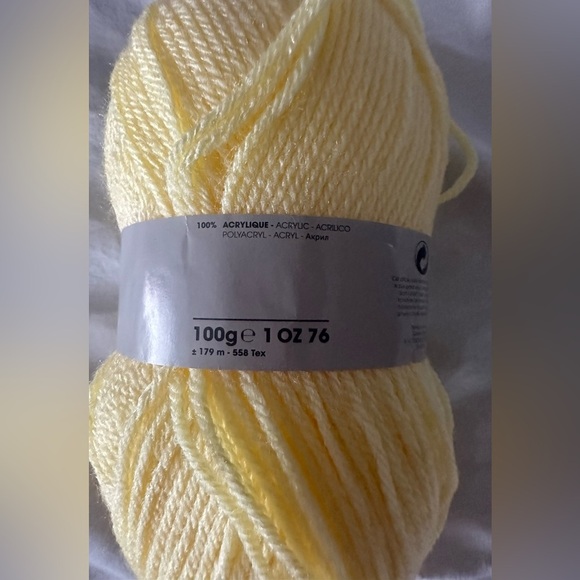 Impact 6 Yarn - Picture 3 of 5